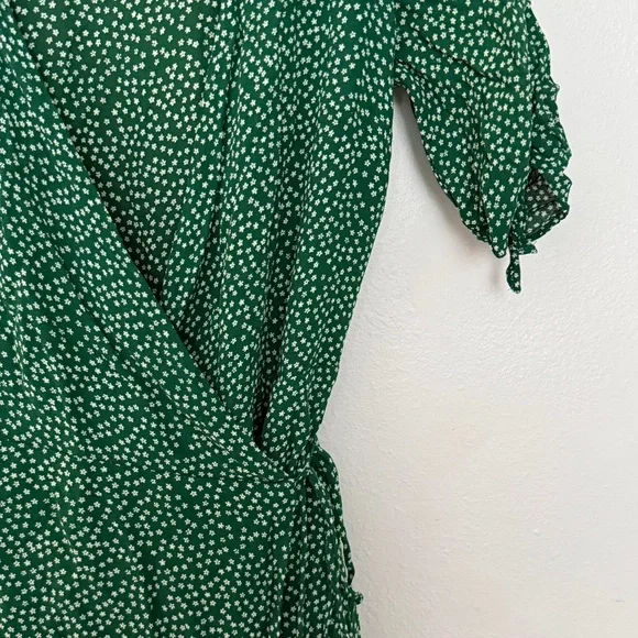 Reformation Sammy Floral Wrap Dress in Wyoming Print - Picture 8 of 11